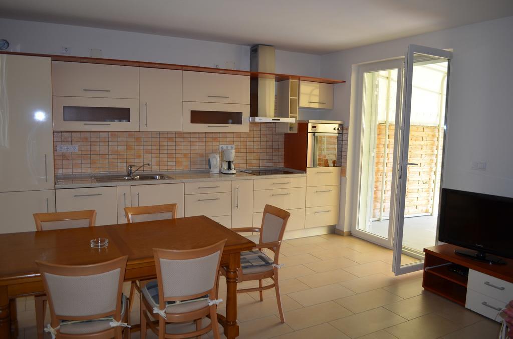 Apartments Buljan Baška Værelse billede