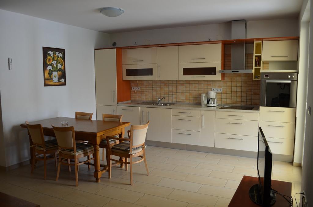 Apartments Buljan Baška Værelse billede